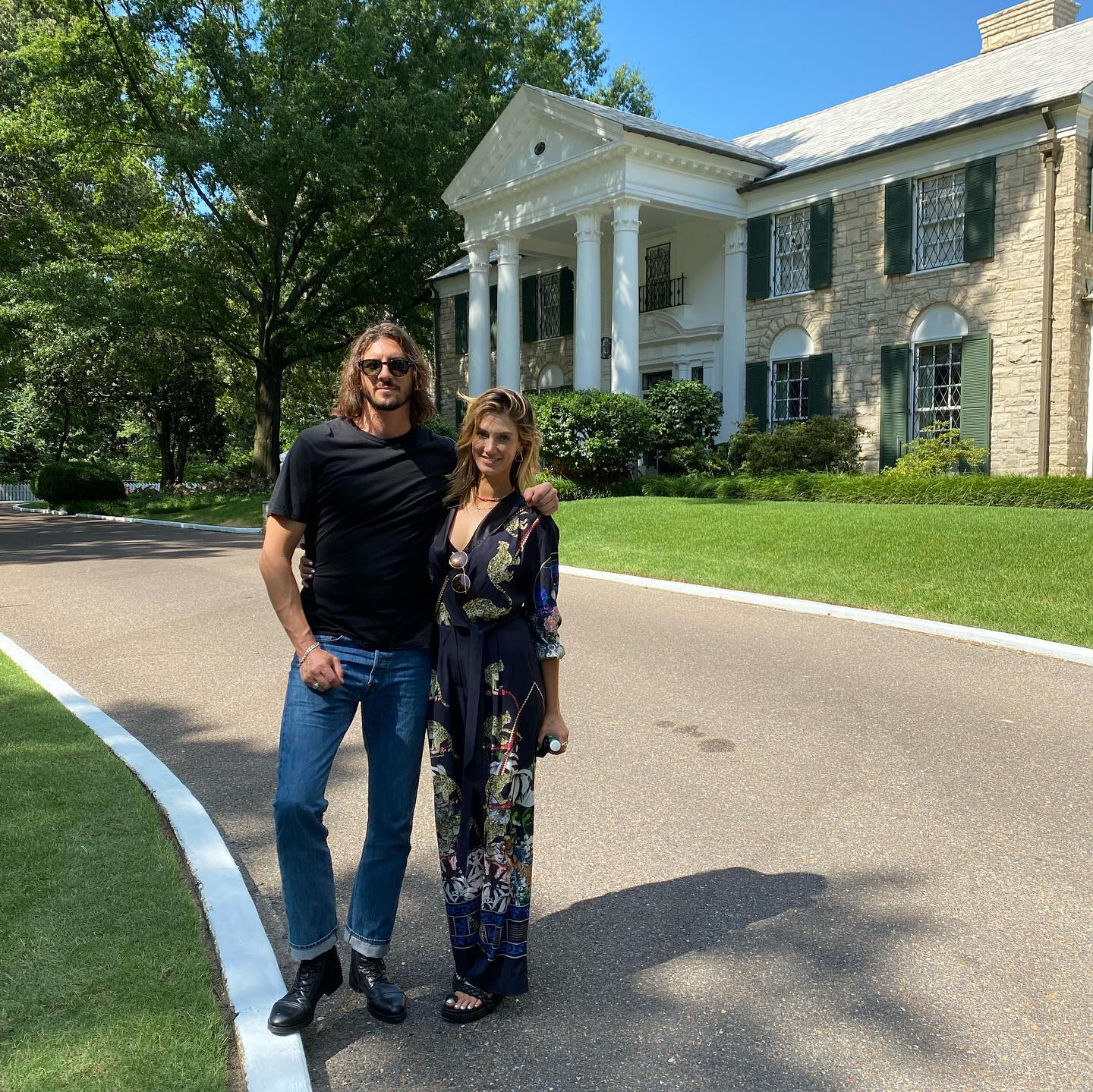 delta goodrem and fiance matthew copley