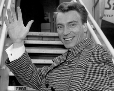 Remembering the Australian country singing legend, Frank Ifield