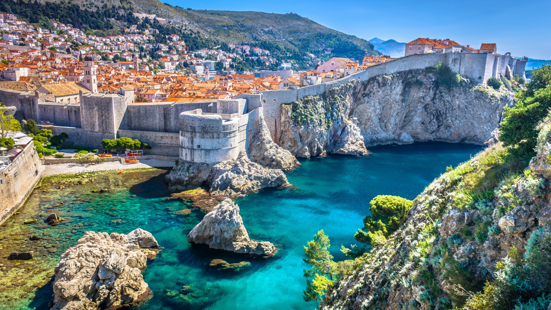 Turquoise ocean on the Dalmatian Coast