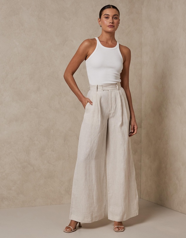 Linen Wide Leg Pants
AERE
Summer capsule wardrobe